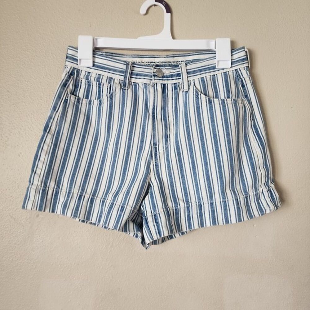 American Eagle Striped Mom Jean Shorts Blue White Pinstripe High Rise Size 4